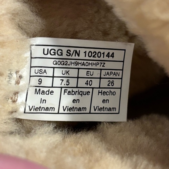 UGG Naiyah Women's Suede Wool Lined Winter Boots Chestnut Brown Size 9 - Picture 10 of 10